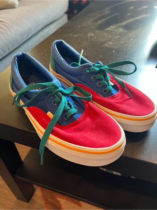 Vans Shoes - LIKE NEW Vans Primary Color Block Shoe